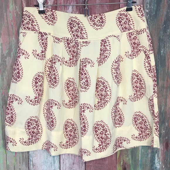 LOFT Dresses & Skirts - 💃5-$35💃 NWT Loft skirt  Size 6